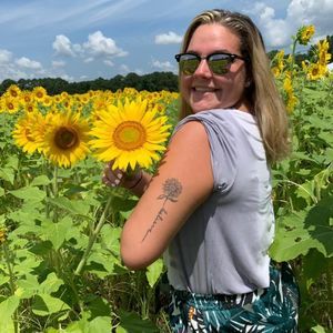 Meet your Posher, Hailey